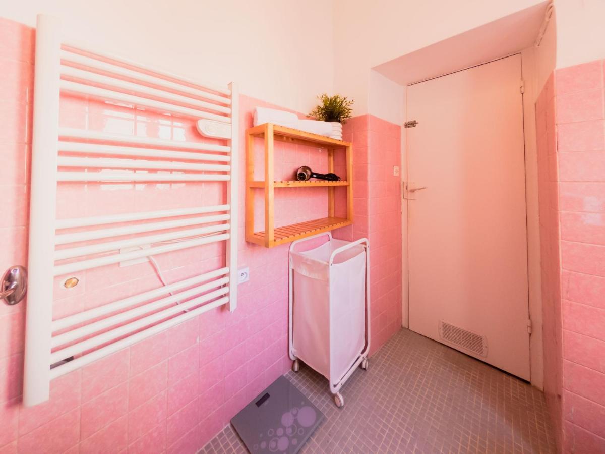 Appartement Old Town- 4 Pers, Vieux Nice, Ac, Wifi *
